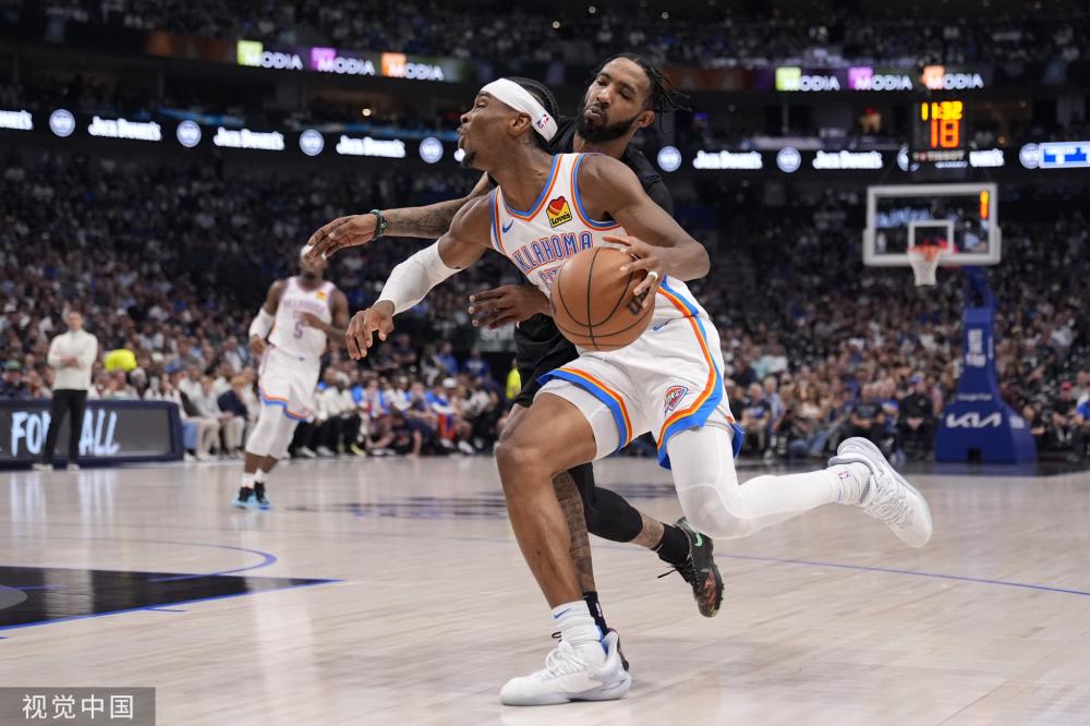 并迅速成为 并迅速成为